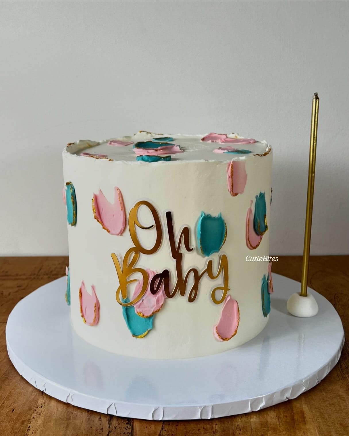 Gender-neutral Oh Baby shower cake with pastel brushstrokes — Cutie Bites, Orpington