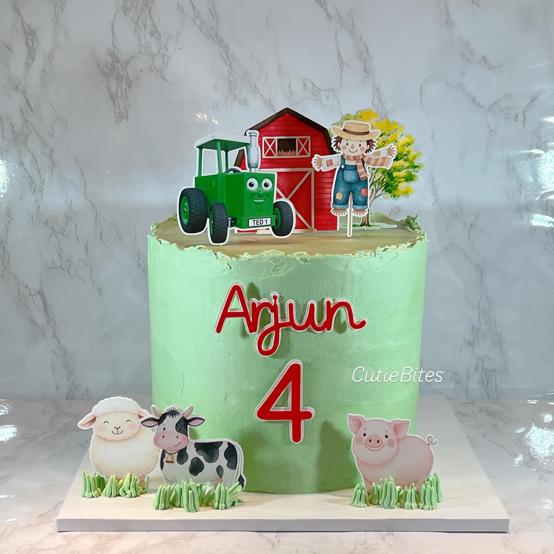 Tractor Ted farm birthday cake with barn, scarecrow and farm animals — Cutie Bites, Orpington